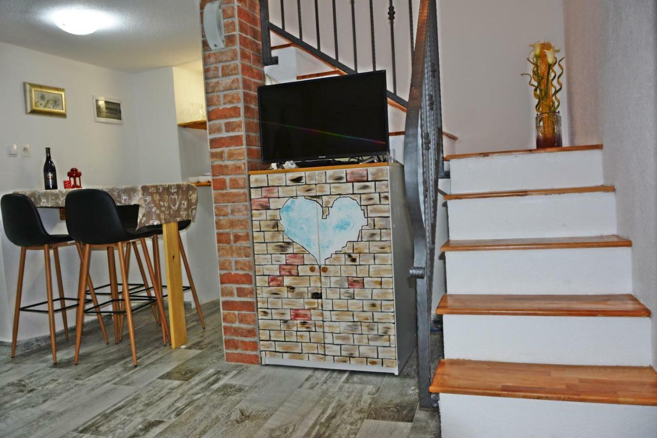Apartment Tena Senj  Ngoại thất bức ảnh